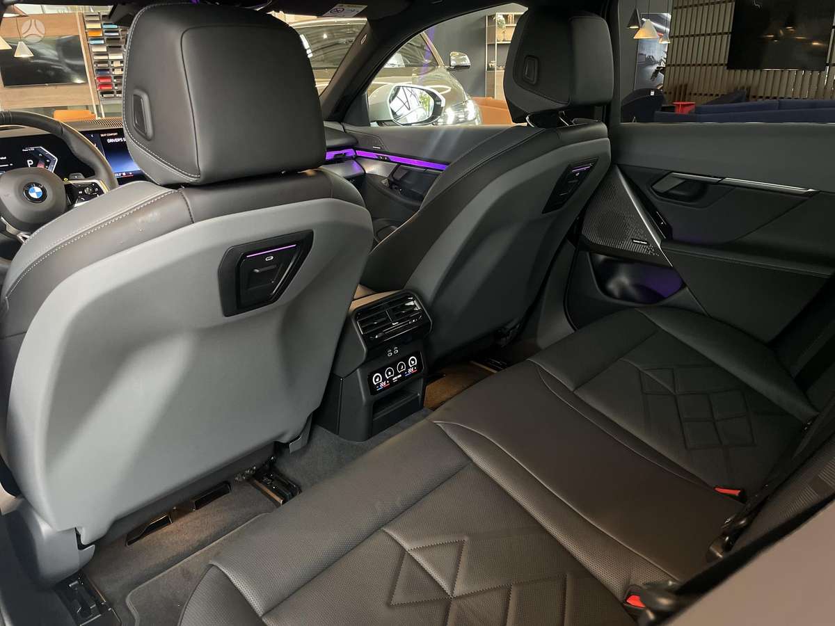 BMW 520, 2.0 l., Седан