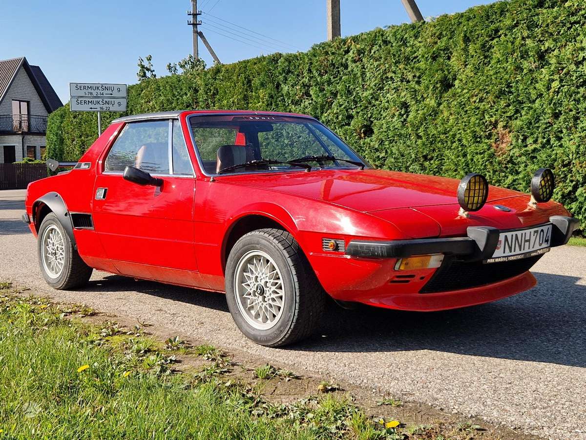 Fiat X 1/9, coupe
