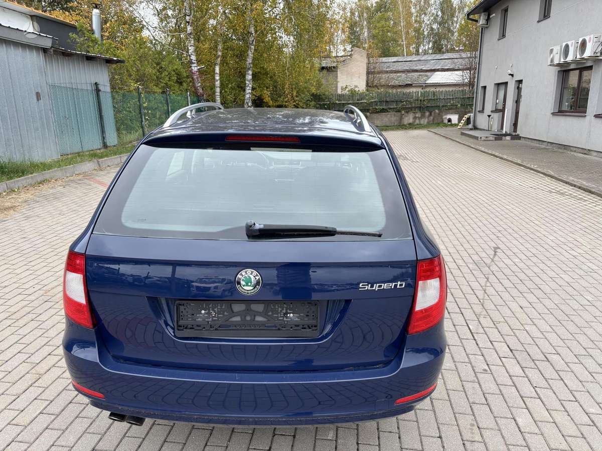 Skoda Superb, 1.8 l., wagon