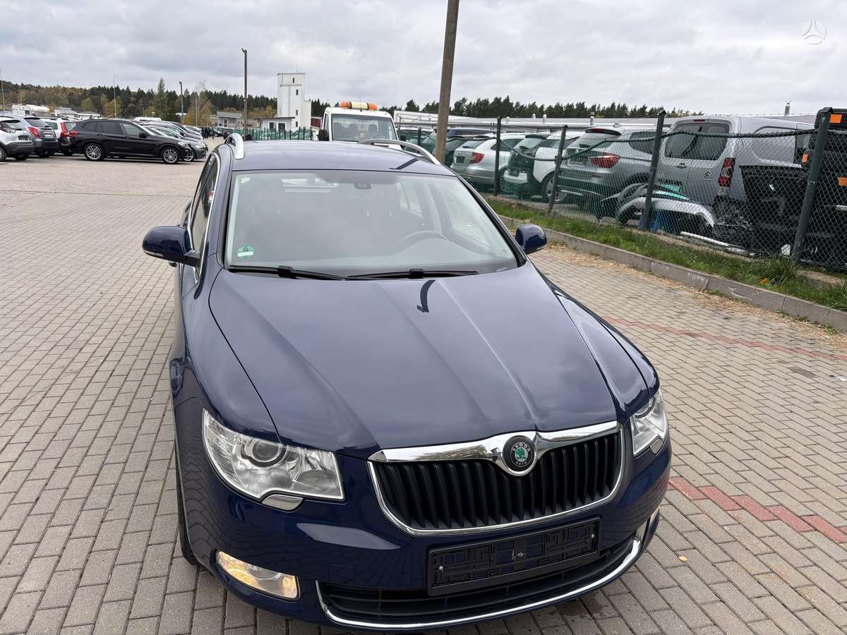 Skoda Superb, 1.8 l., wagon