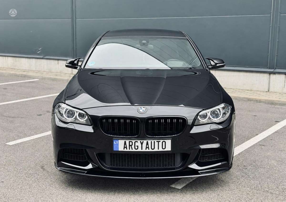 BMW 520, 2.0 l., Седан