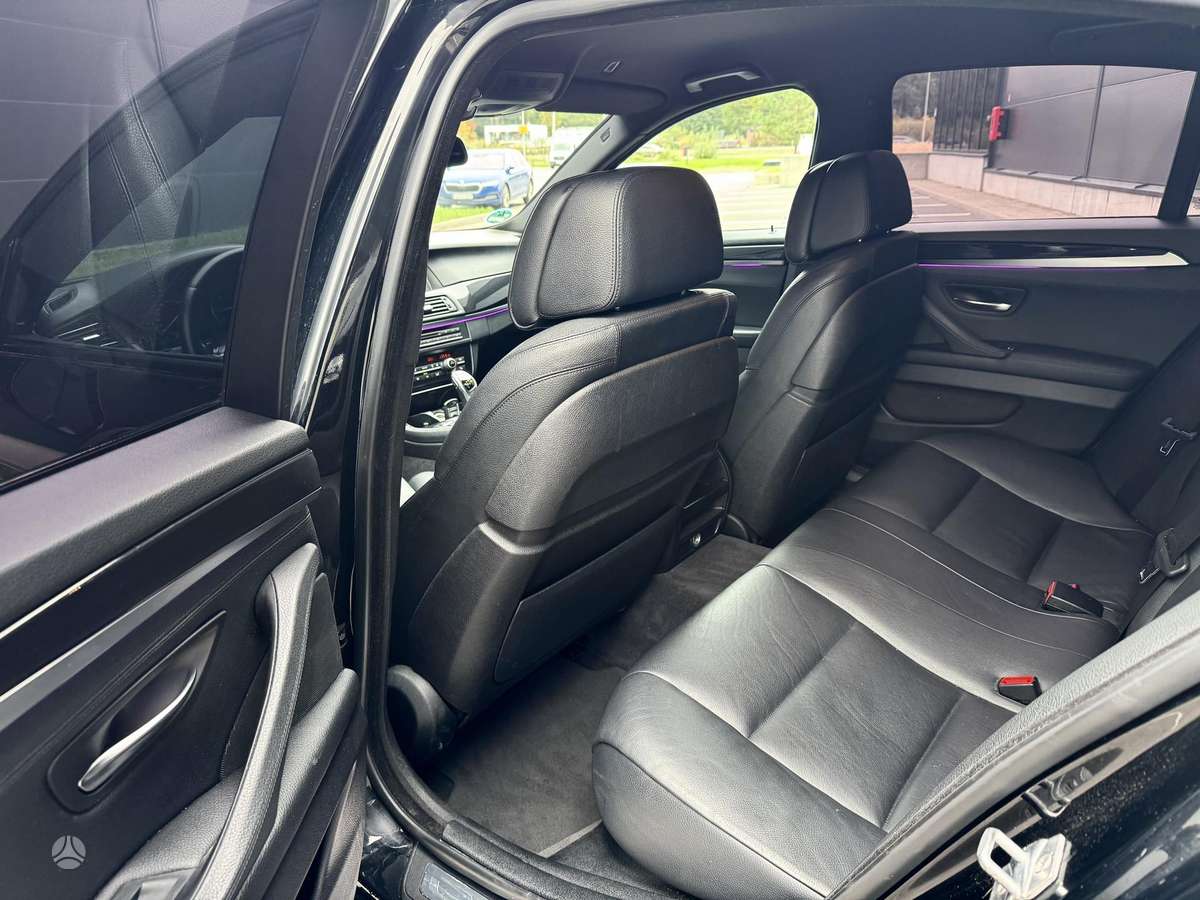 BMW 520, 2.0 l., sedanas