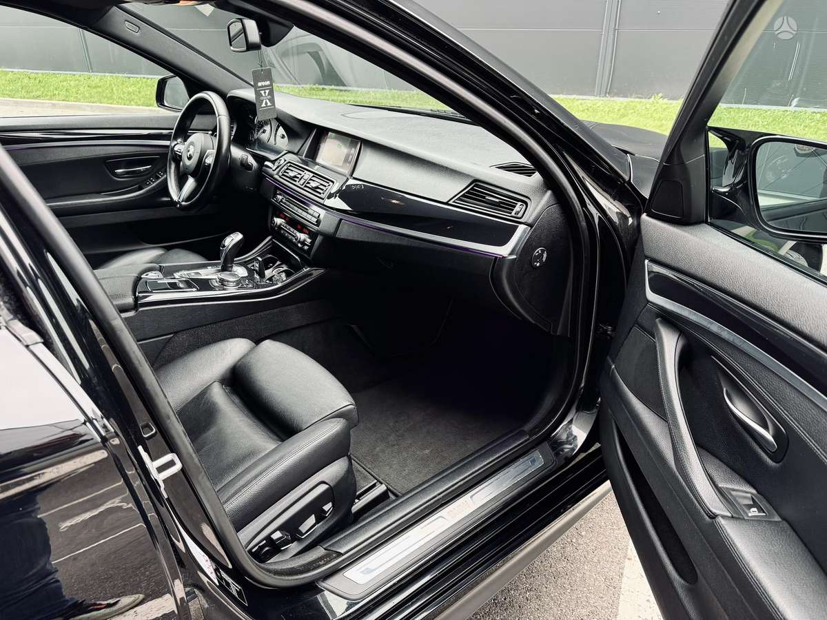BMW 520, 2.0 l., sedanas