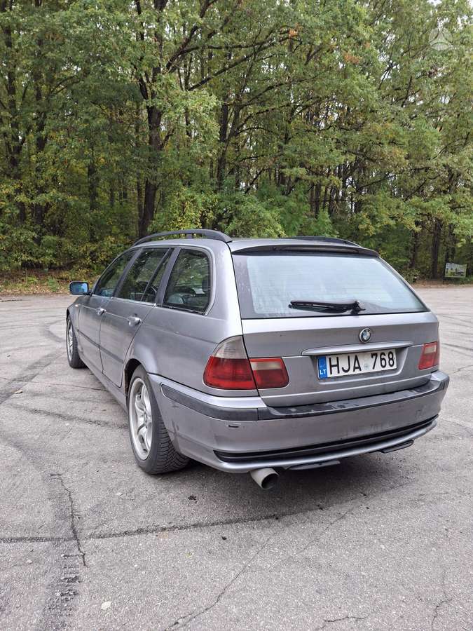 BMW 320, 2.0 l., wagon