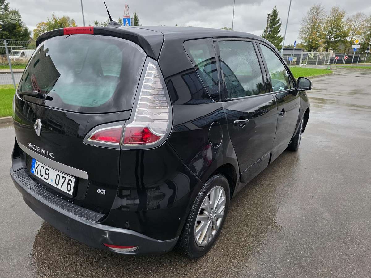 Renault Scenic 2014 — двигун 1461 cm³, 110 HP (81kW)