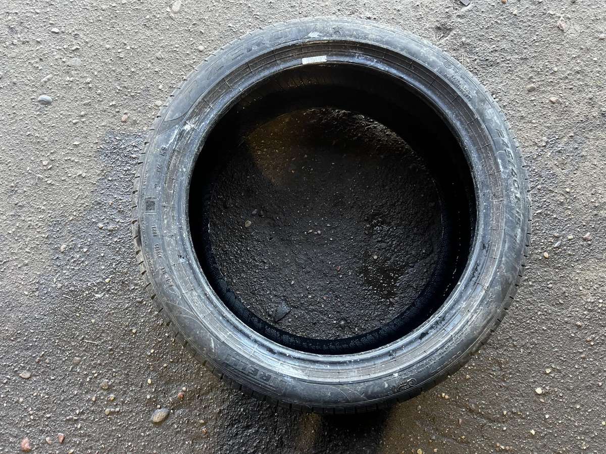 Pirelli PZero pz4 *, летние 245/40 R19