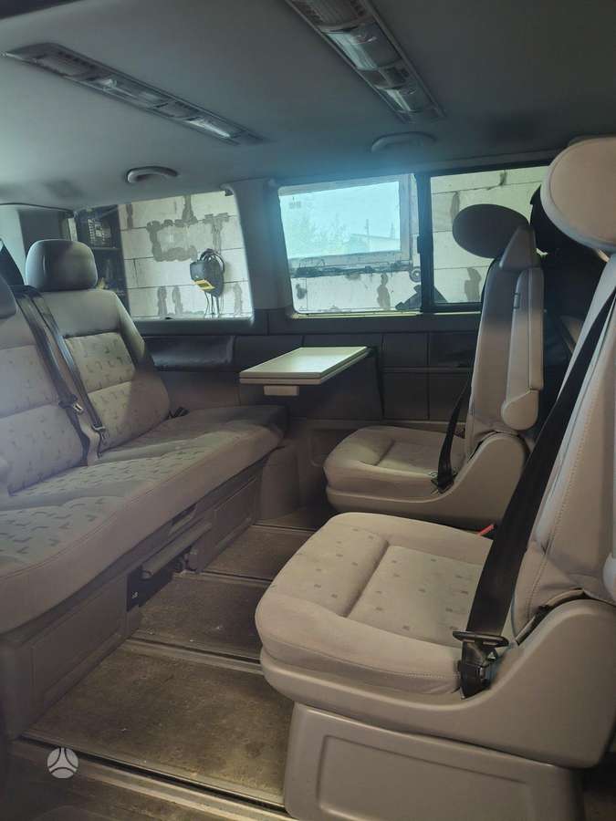 Volkswagen Multivan Axd variklio raidės