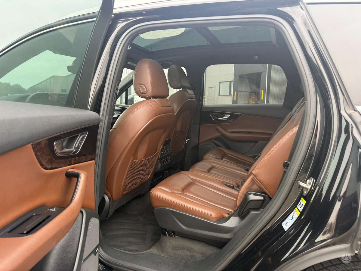 Audi Q7, 3.0 l., Внедорожник / Кроссовер