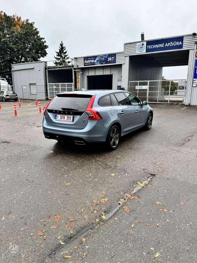 Volvo V60, 2.0 l., wagon