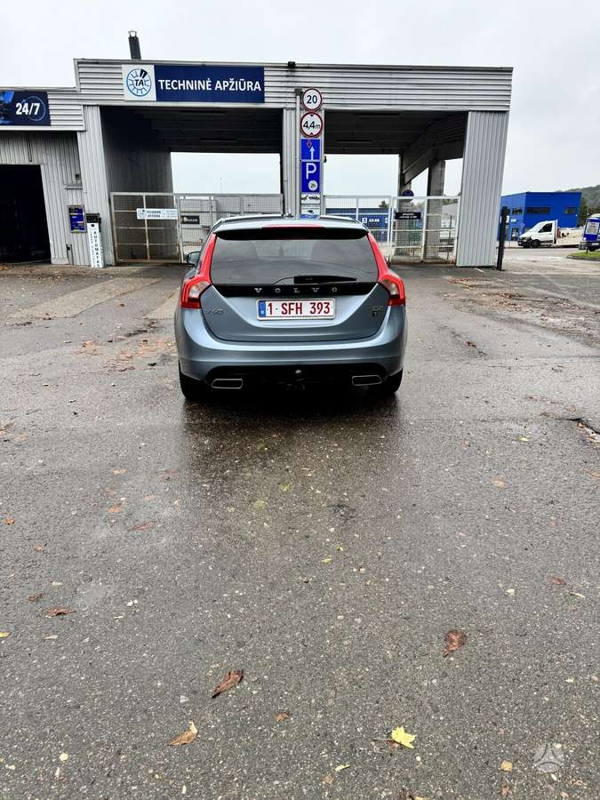 Volvo V60, 2.0 l., wagon