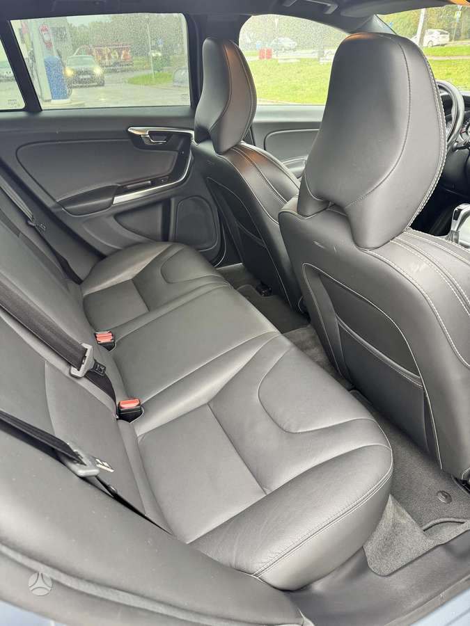 Volvo V60, 2.0 l., Универсал