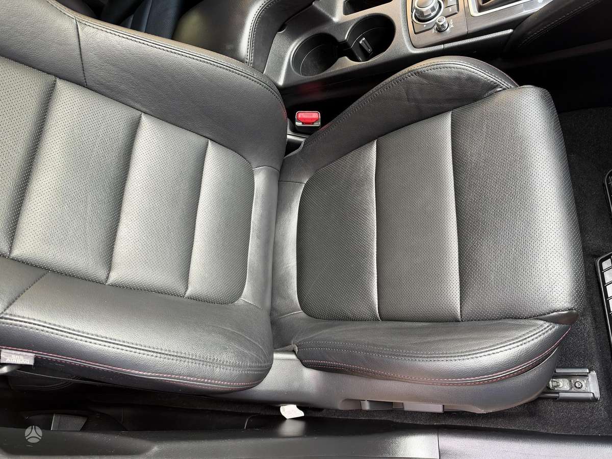 Mazda CX-5, 2.2 l., Внедорожник / Кроссовер
