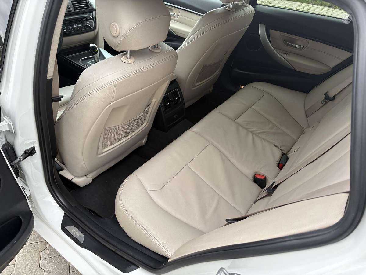 BMW 318, 2.0 l., wagon