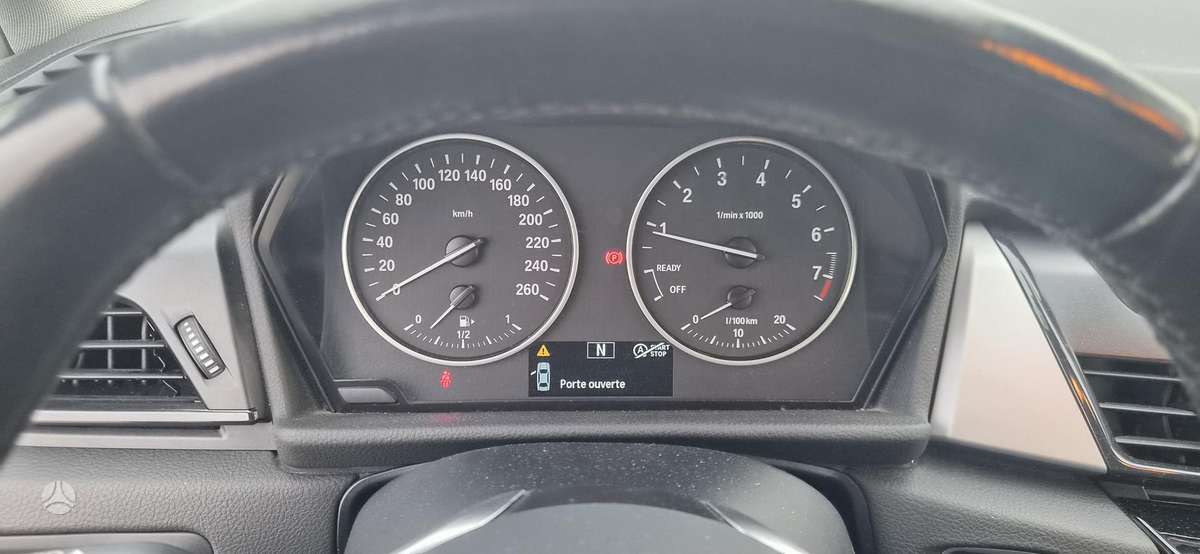 BMW 218 Active Tourer, 1.5 l., hatchback