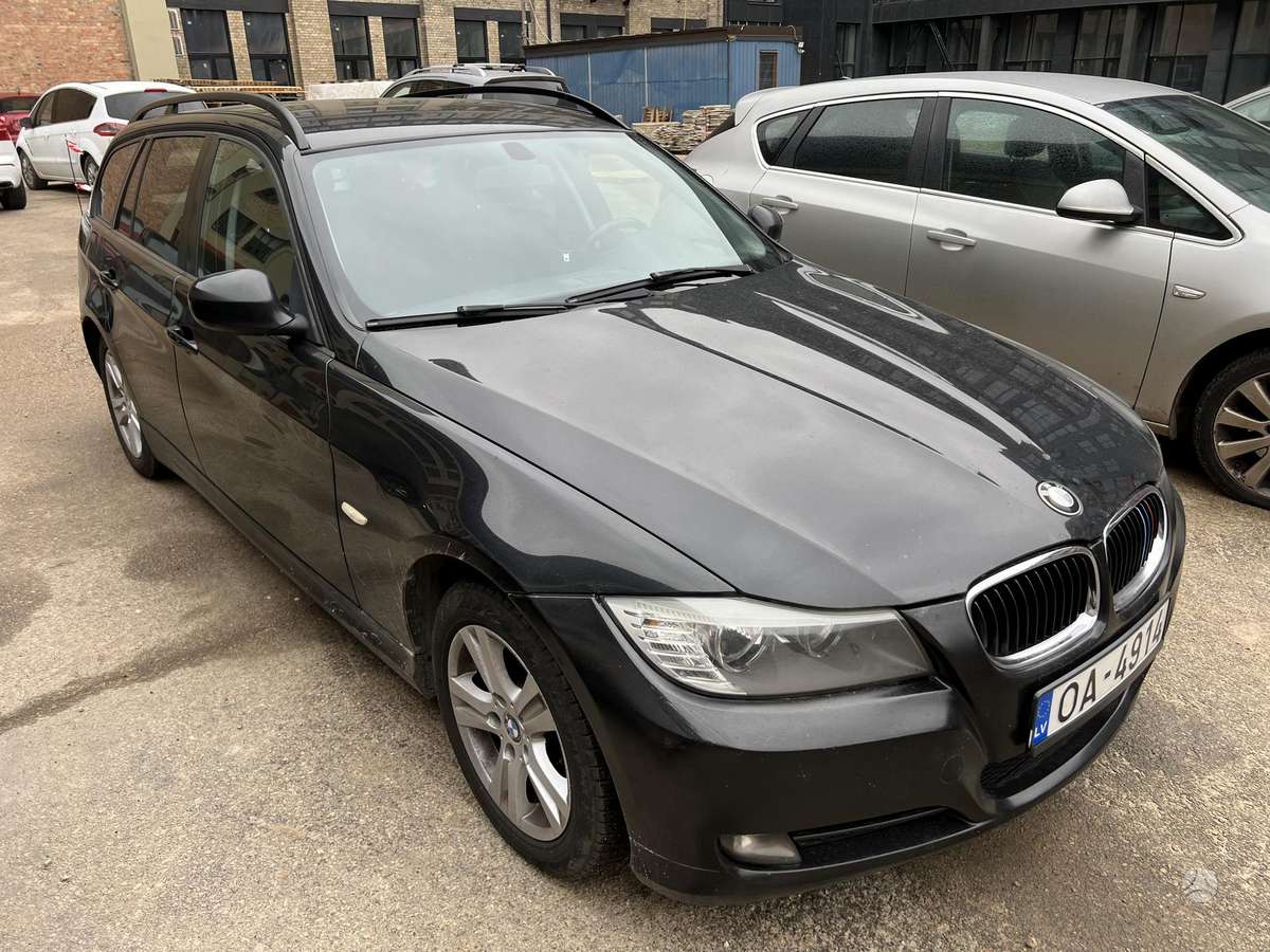 BMW 320, 2.0 l., wagon