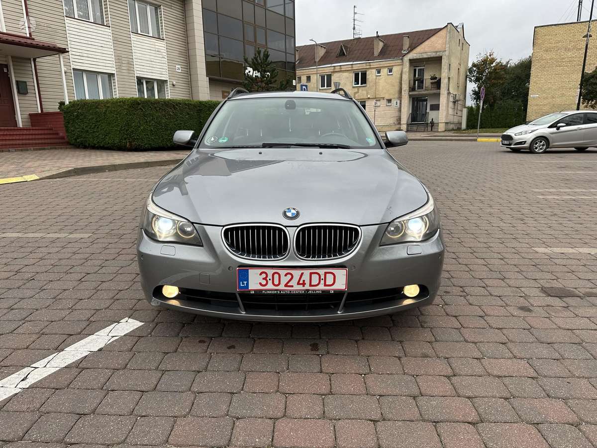 BMW 525, 2.5 l., Универсал
