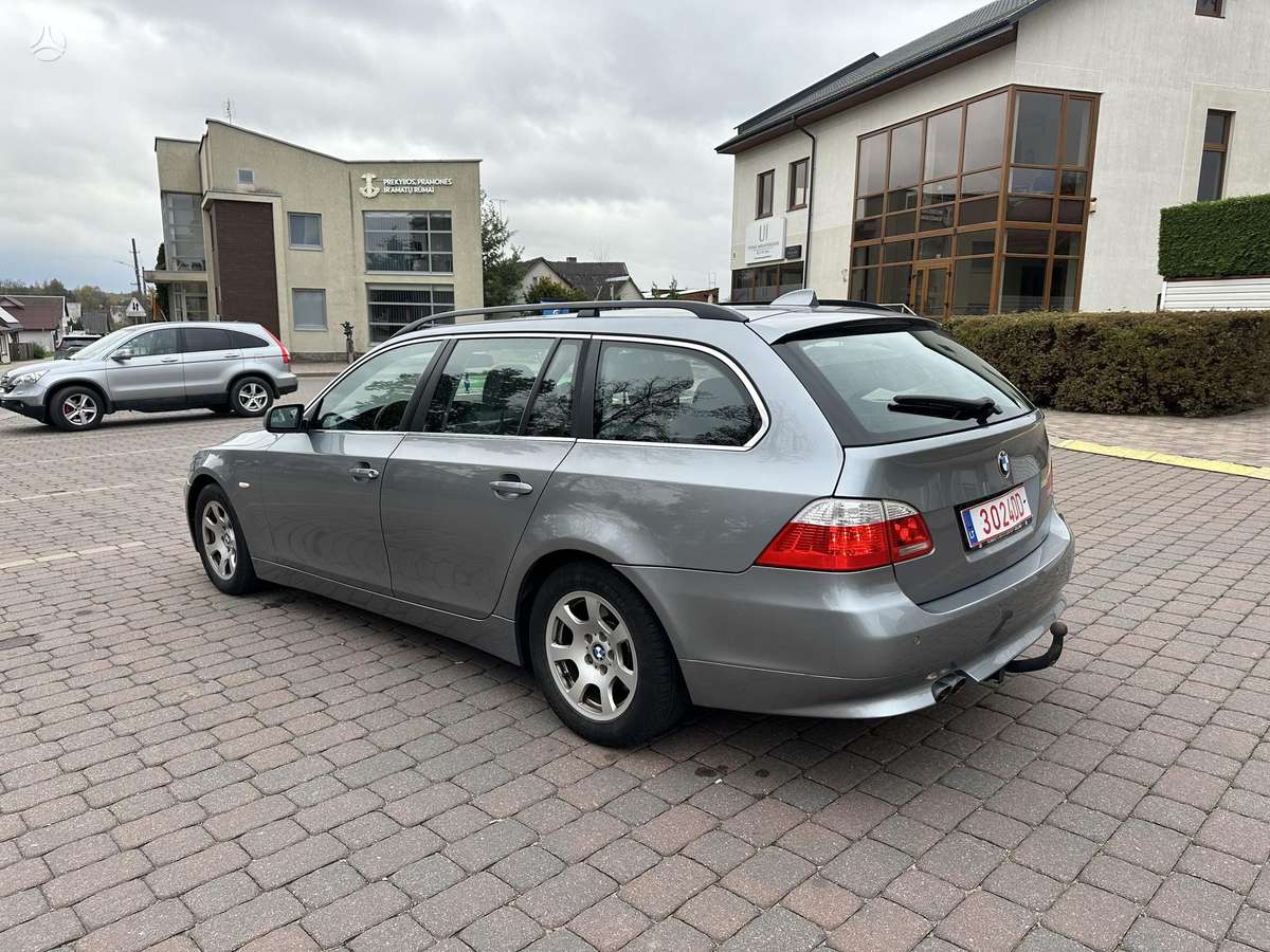 BMW 525, 2.5 l., Универсал