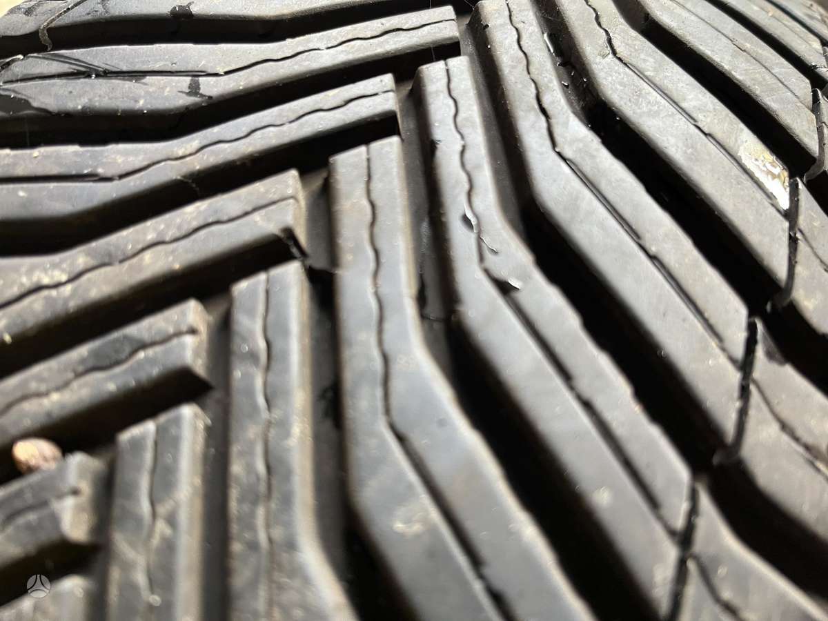 Michelin CrossClimate 2, всесезонные 225/55 R17