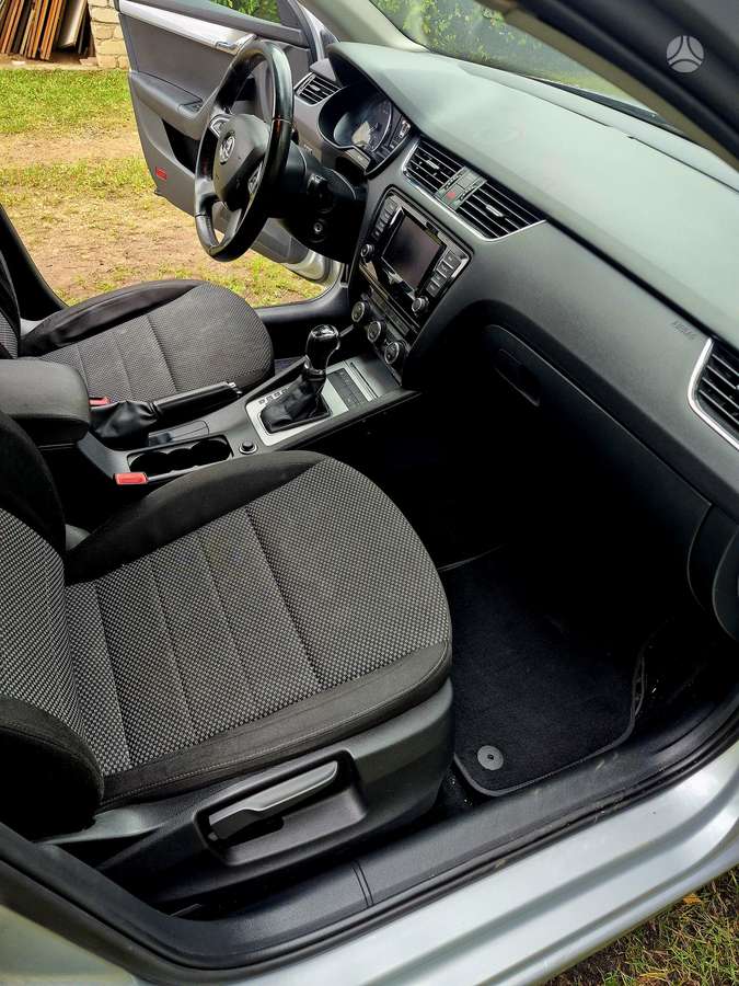 Skoda Octavia, 1.6 l., Универсал