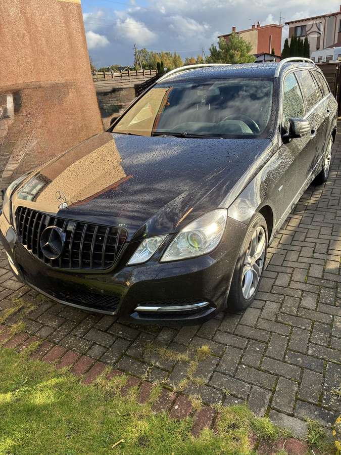 Mercedes-Benz E200, 2.1 l., Универсал
