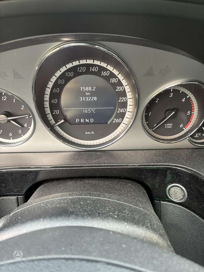 Mercedes-Benz E200, 2.1 l., wagon