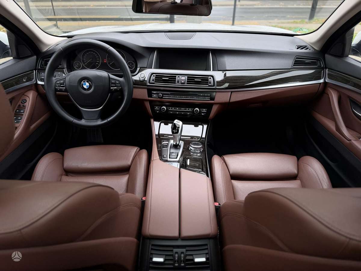 BMW 525, 2.0 l., Универсал