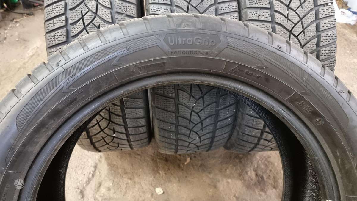 Goodyear Ultragrip performance, winter 235/50 R20