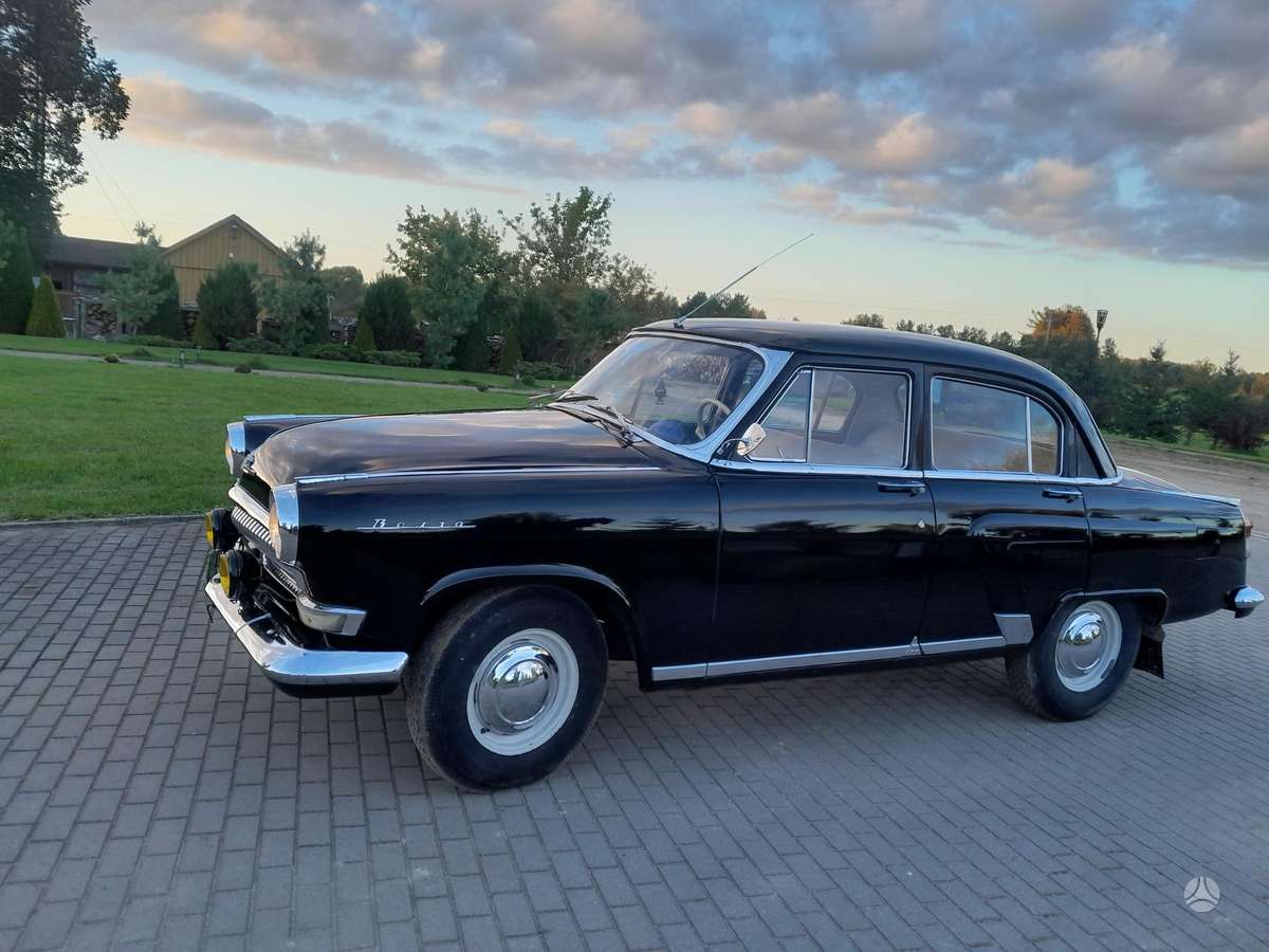 GAZ 21, Седан