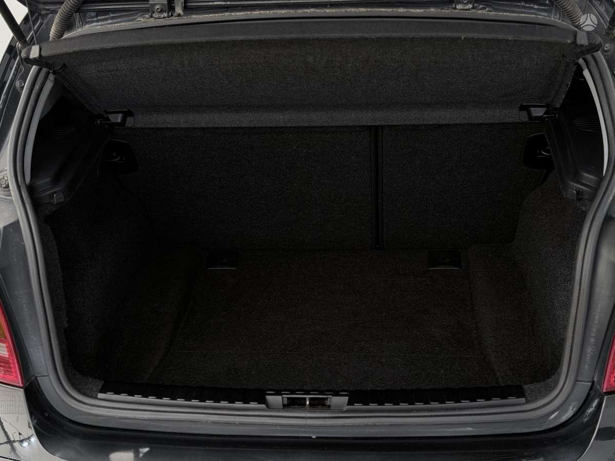 BMW 118, 2.0 l., Хэтчбек