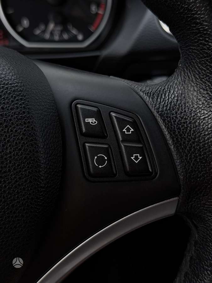 BMW 118, 2.0 l., Хэтчбек