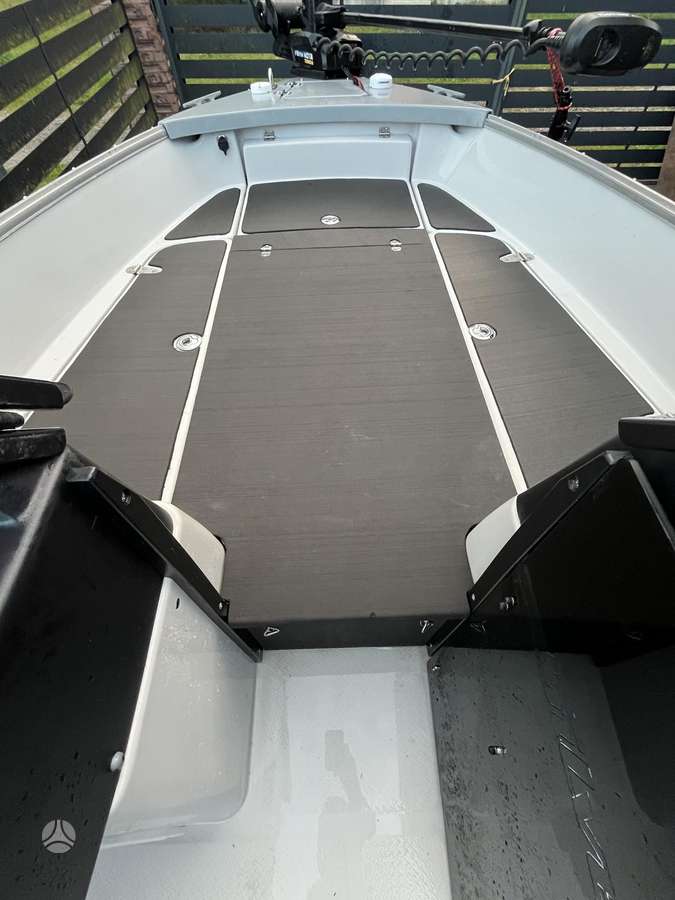 Silver Hawk 540 BR, yachts / cruisers