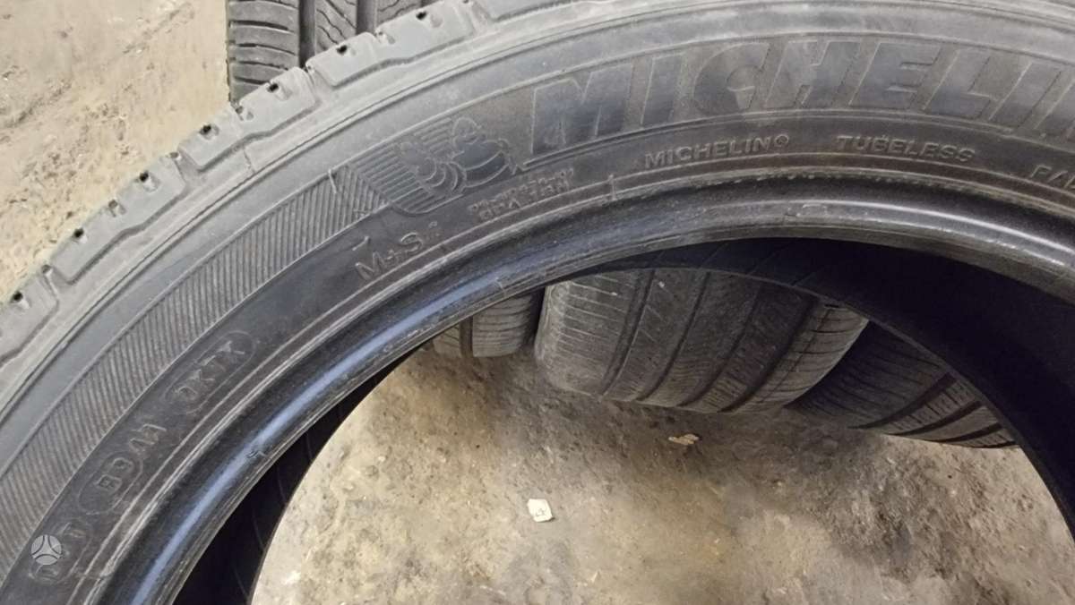 Michelin, всесезонные 255/45 R20
