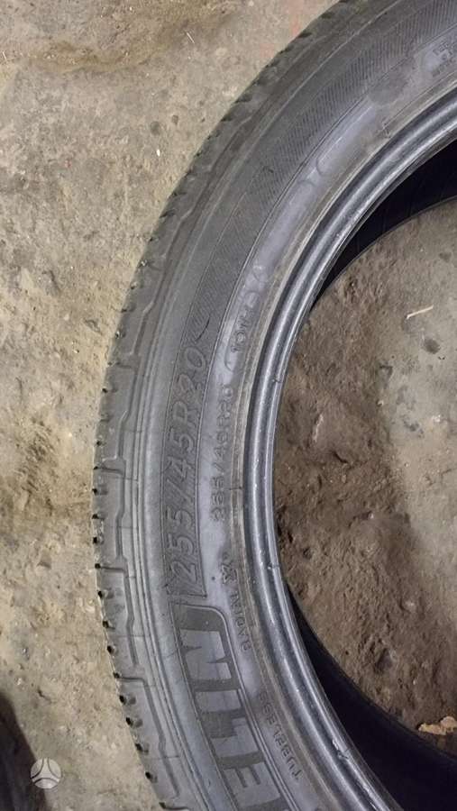 Michelin, всесезонные 255/45 R20