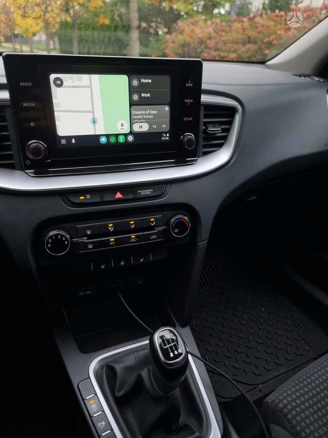 Kia Ceed, 1.0 l., hatchback