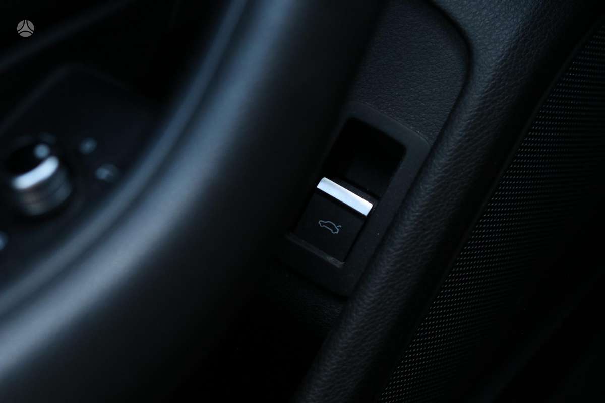 Audi A4, 2.0 l., universalas