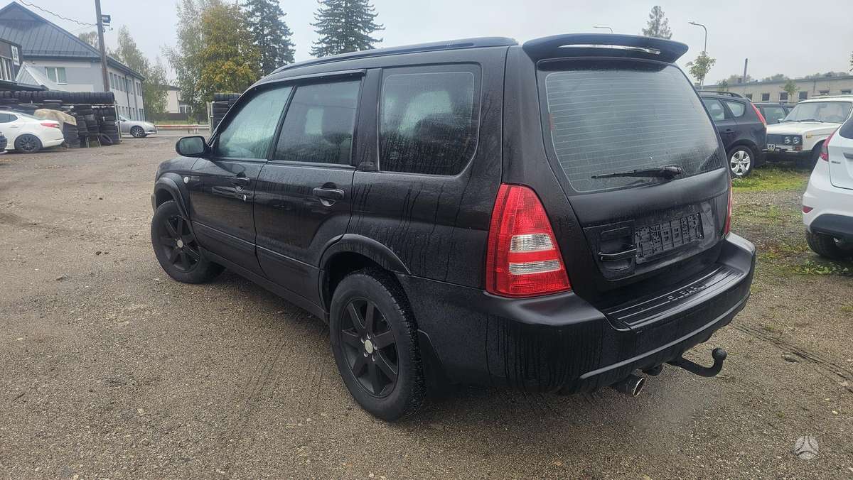 Subaru Forester, 2.0 l., wagon