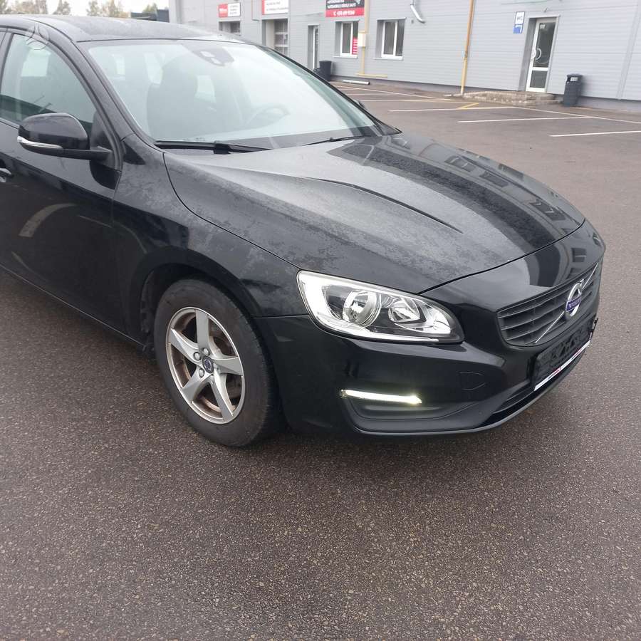 Volvo V60, 2.0 l., Хэтчбек