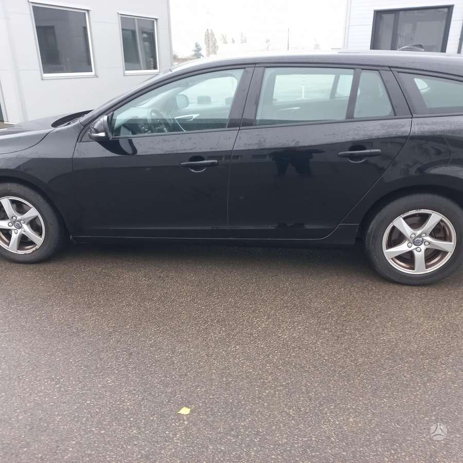 Volvo V60, 2.0 l., Хэтчбек