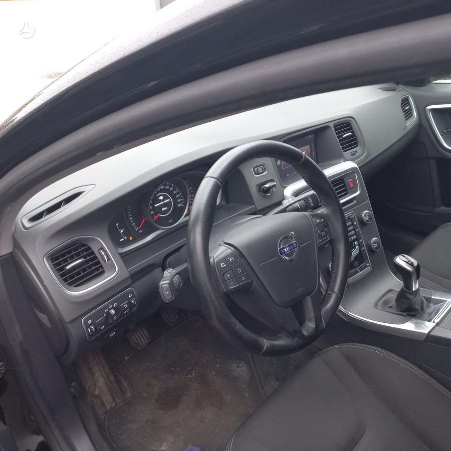 Volvo V60, 2.0 l., hatchback