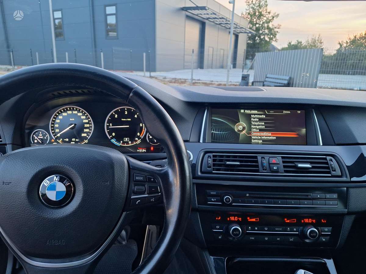 BMW 520, 2.0 l., Универсал