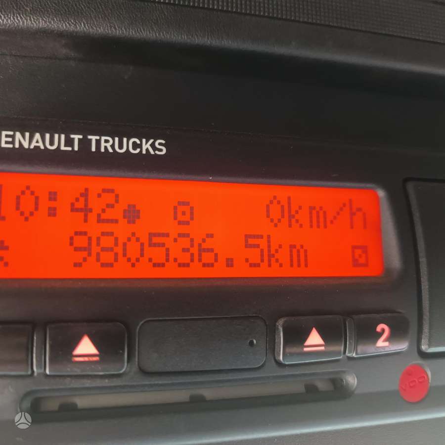 Renault PREMIUM, single sleeper