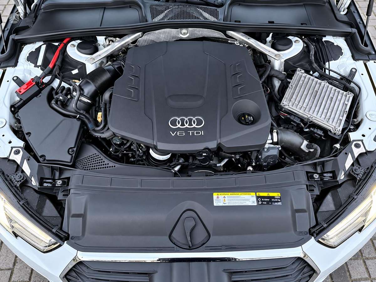 Audi A4, 3.0 l., Универсал