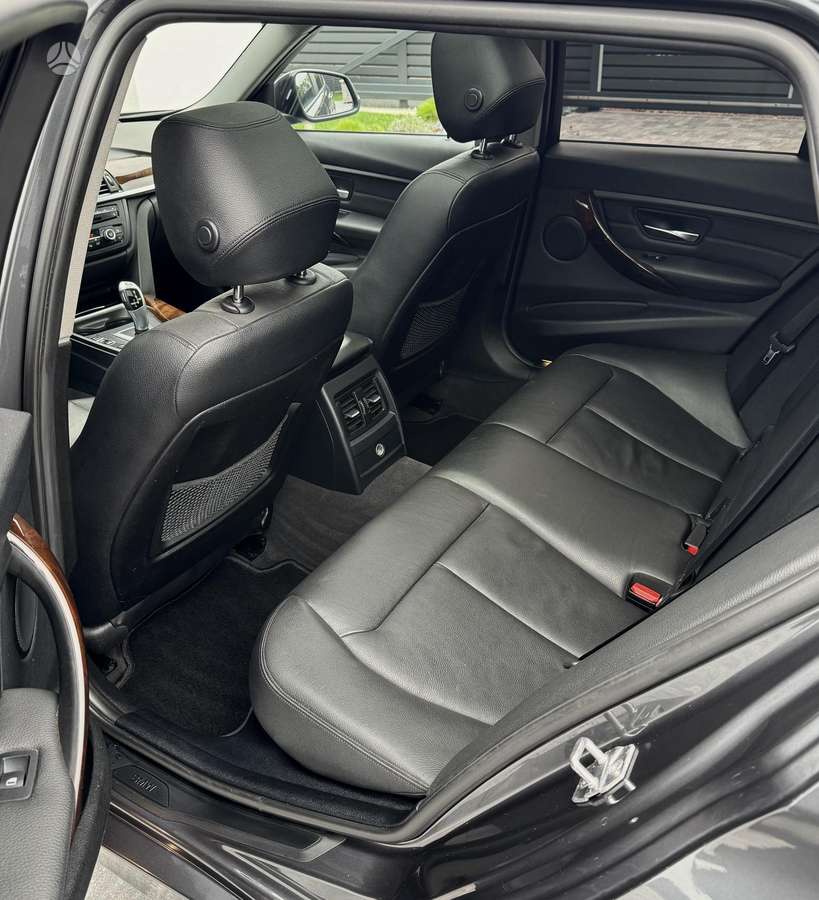 BMW 330, 3.0 l., universalas