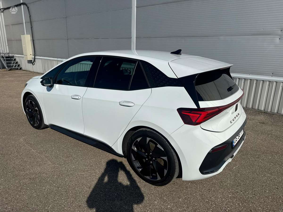 Cupra Born, 62 kWh, hatchback
