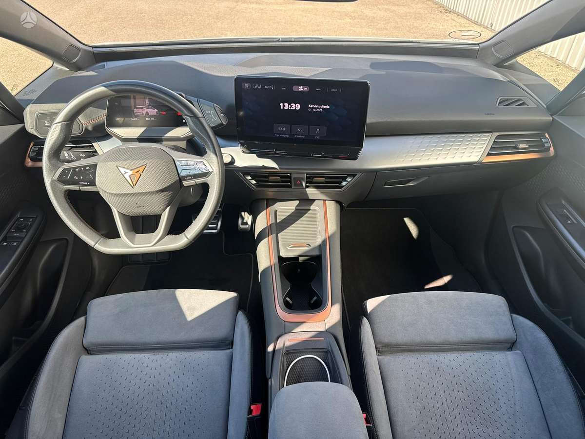 Cupra Born, 62 kWh, hatchback