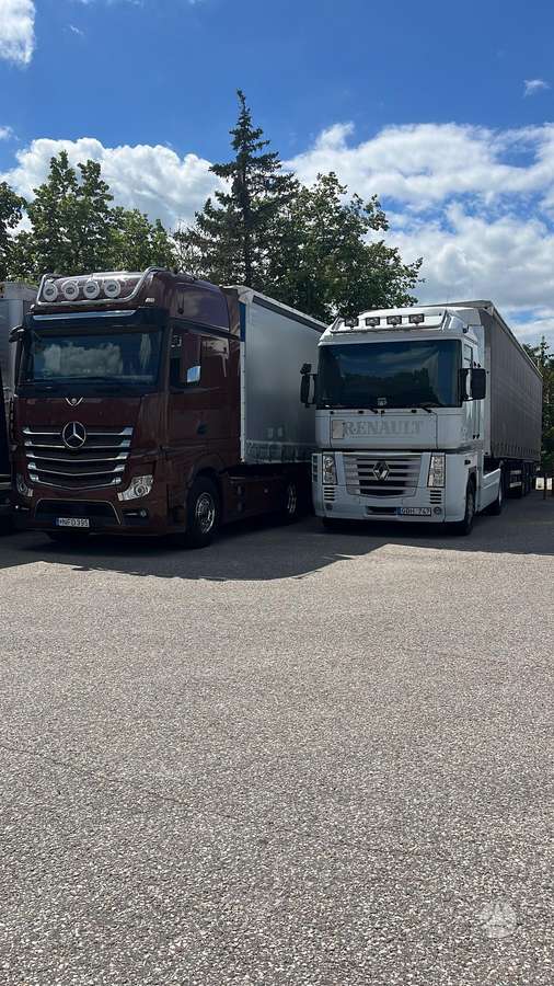 Renault Magnum, double sleeper