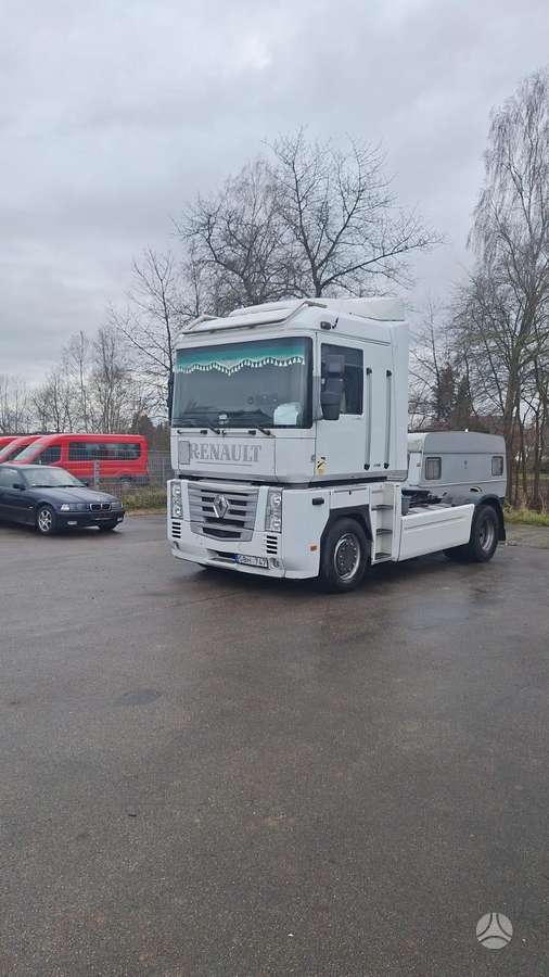 Renault Magnum, double sleeper