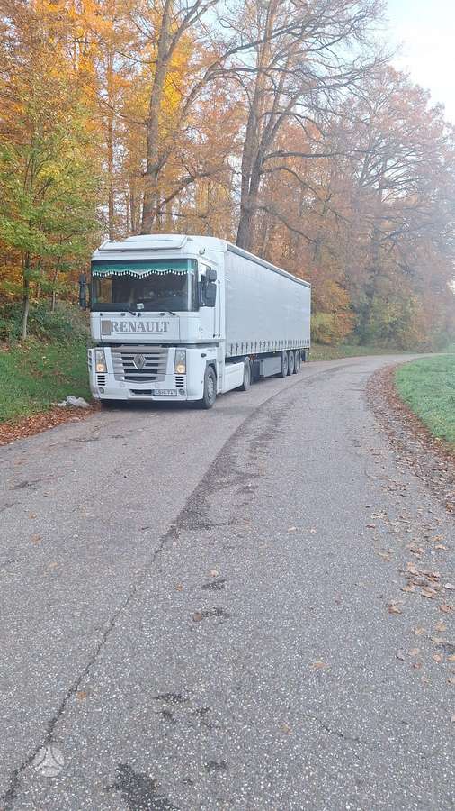 Renault Magnum, double sleeper