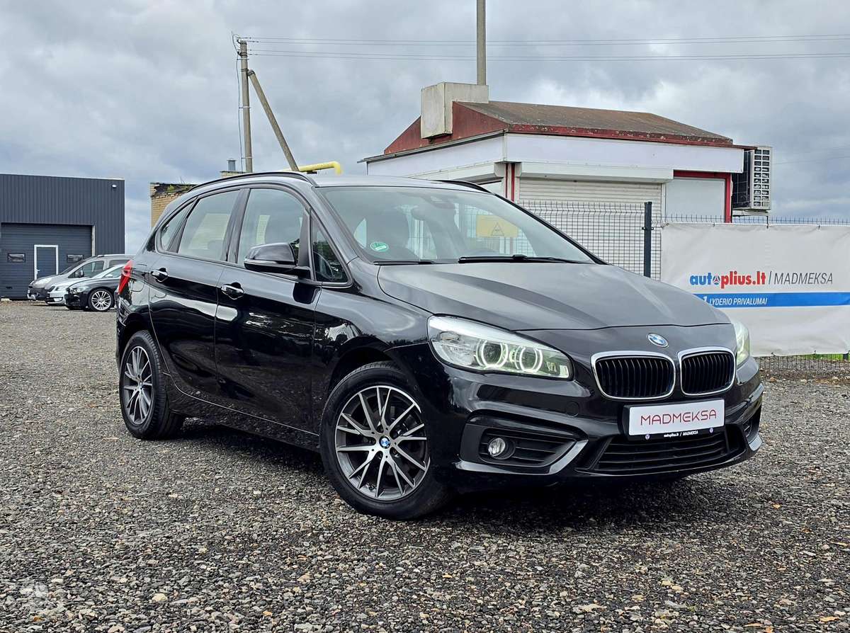 BMW 218 Active Tourer, 2.0 l., hatchback