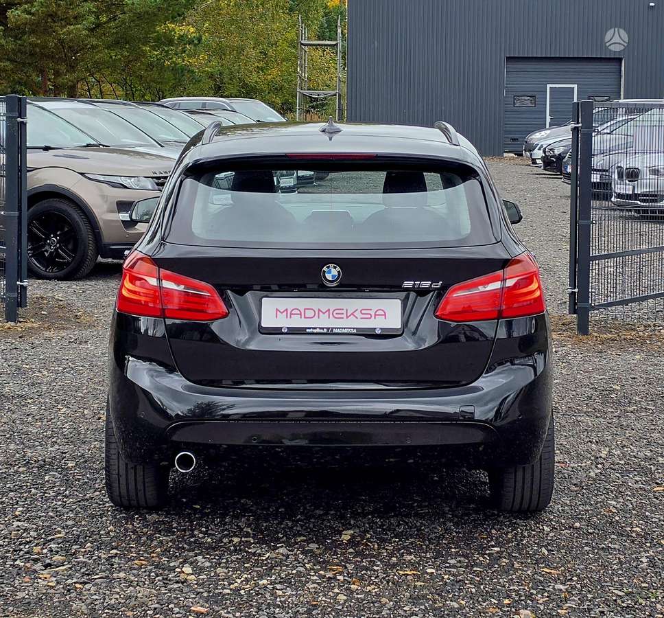 BMW 218 Active Tourer, 2.0 l., hatchback